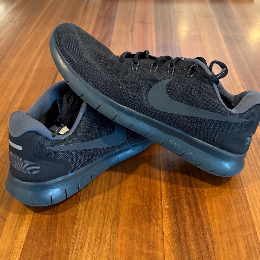 EUC Nike Free TR Fit 5 Running Shoes Womens Size 8.5 Black Sneakers 704674-001